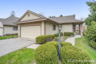 2143 Deer Holw Dr SE, Grand Rapids, MI 49508 - Photo 1