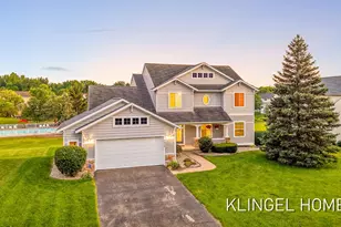 8626 Sun Tree Ln, Zeeland, MI 49464 - Photo 1