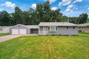 1511 Strathmoor Ln, Jackson, MI 49203 - Photo 1
