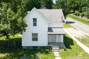 546 N Michigan Ave, Hastings, MI 49058 - Photo 1