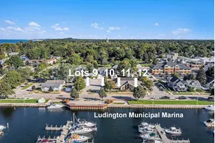 502 W Loomis St, Ludington, MI 49431 - Photo 1