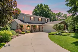 6901 Hickory Point Dr W, Portage, MI 49024 - Photo 1