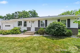 2700 Pohens Ave NW, Grand Rapids, MI 49544 - Photo 1