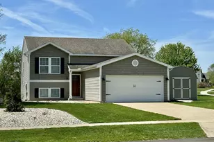 1627 Hamlet Dr, Lowell, MI 49331 - Photo 1