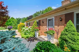 1946 Radcliff Ave SE, Grand Rapids, MI 49506 - Photo 1