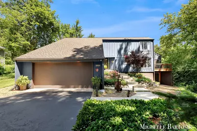 3301 Midland Drive SE, Grand Rapids, MI 49546 - Photo 1