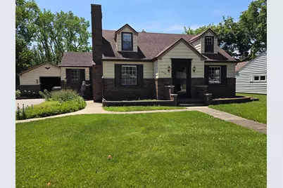 206 Michigan Street E, Three Oaks, MI 49128 - Photo 1