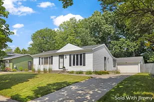 1340 Beckwith Ave NE, Grand Rapids, MI 49505 - Photo 1