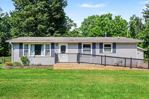 546 S Sherman St, Allegan, MI 49010 - Photo 1