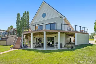 5683 E 92nd St, Newaygo, MI 49337 - Photo 1