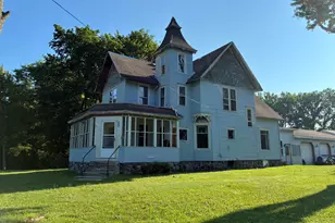 404 N Paw Paw St, Lawrence, MI 49064 - Photo 1