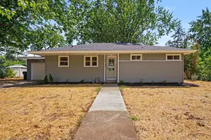 172 E 25th St, Holland, MI 49423 - Photo 1