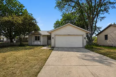 4673 Flying Eagle Drive SE, Grand Rapids, MI 49548 - Photo 1