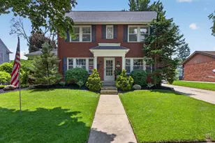 781 Bloomfield Blvd, Jackson, MI 49203 - Photo 1
