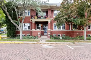 520 State St, Saint Joseph, MI 49085 - Photo 1