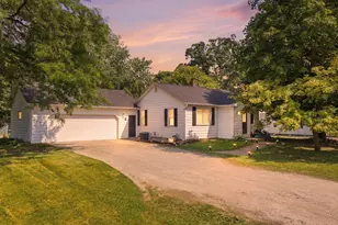 38 Arthur St, Grant, MI 49327 - Photo 1