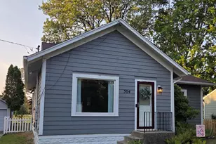304 Oakhurst Ave, Kalamazoo, MI 49001 - Photo 1