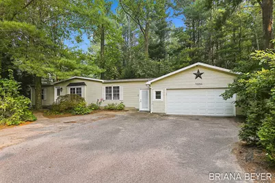 70354 16th Avenue, South Haven, MI 49090 - Photo 1