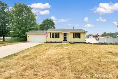 5711 Discovery Drive SE, Kentwood, MI 49508 - Photo 1
