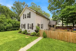 465 Green St, Constantine, MI 49042 - Photo 1
