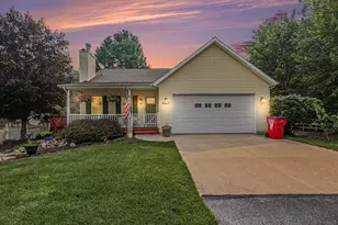 4887 W Jack Pine Dr, Grant, MI 49327 - Photo 1