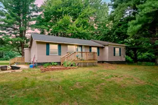 75583 24th Ave, South Haven, MI 49090 - Photo 1