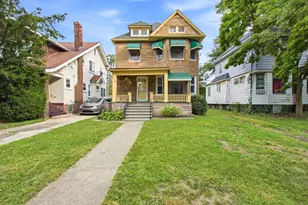 574 Woodland St, Detroit, MI 48202 - Photo 1