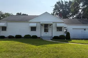 919 N Elm Ave, Jackson, MI 49202 - Photo 1