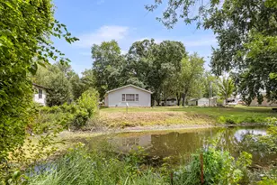 959 Williams Dr, Hastings, MI 49058 - Photo 1