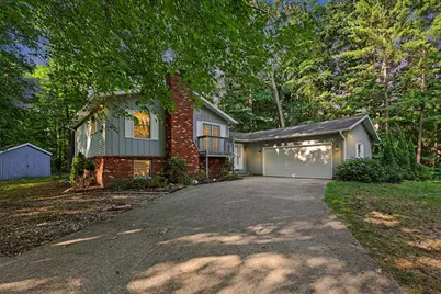 18796 N Fruitport Road, Spring Lake, MI 49456 - Photo 1