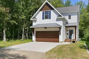 453 Sunset Pkwy, South Haven, MI 49090 - Photo 1