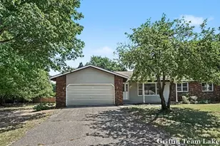 1718 Columbus St, Holland, MI 49424 - Photo 1