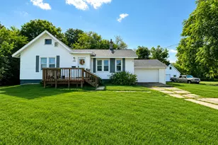 1460 S Dye Rd, Flint, MI 48532 - Photo 1