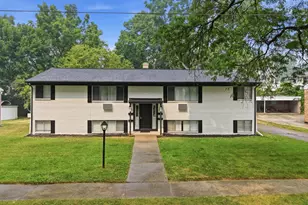 813 Carrier Creek Blvd NE, Grand Rapids, MI 49503 - Photo 1