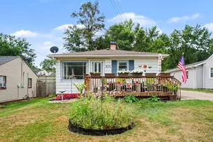 271 Richfield Ave, Springfield, MI 49037 - Photo 1
