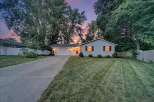 812 Forest St, Marshall, MI 49068 - Photo 1