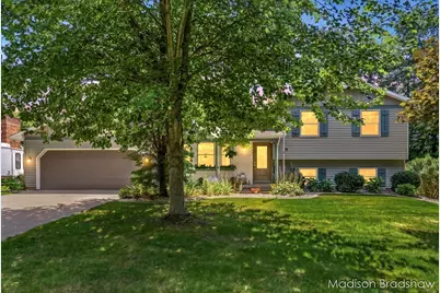 1720 Scott Creek Drive NE, Belmont, MI 49306 - Photo 1