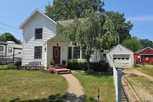 642 Maple St, Colon, MI 49040 - Photo 1