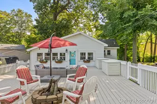 2621 Lansing St, Crystal, MI 48818 - Photo 1