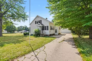 816 State St, Fremont, MI 49412 - Photo 1