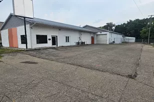 2600 W Dickman Rd, Battle Creek, MI 49037 - Photo 1