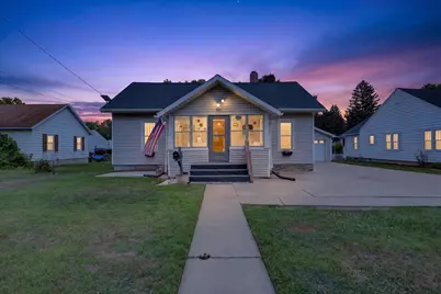 529 W Clinton Street, Hastings, MI 49058 - Photo 1