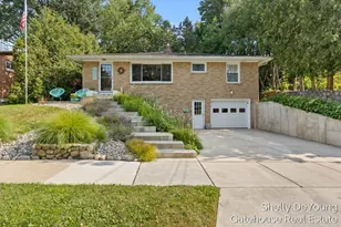 1570 E Terrace St NE, Grand Rapids, MI 49503 - Photo 1