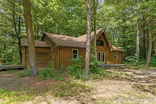 6558 102nd Ave, South Haven, MI 49090 - Photo 1