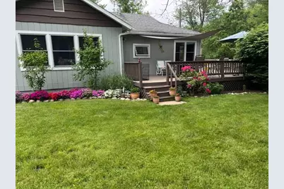 93061 Streeter Drive, Lawton, MI 49065 - Photo 1