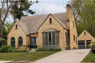 436 Eleanor St NE, Grand Rapids, MI 49505 - Photo 1