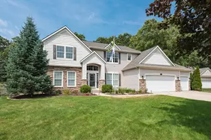 2569 Mason Ridge Ct NE, Grand Rapids, MI 49525 - Photo 1