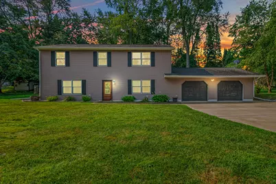 16 Goodrich Avenue, Hillsdale, MI 49242 - Photo 1