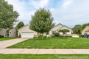 7483 Medinah Dr, Hudsonville, MI 49426 - Photo 1