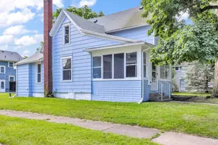 435 Seymour Ave, Jackson, MI 49202 - Photo 1
